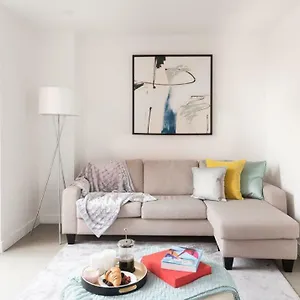 https://duplex-penthouse-apartment.cambridgehotelsuk.com